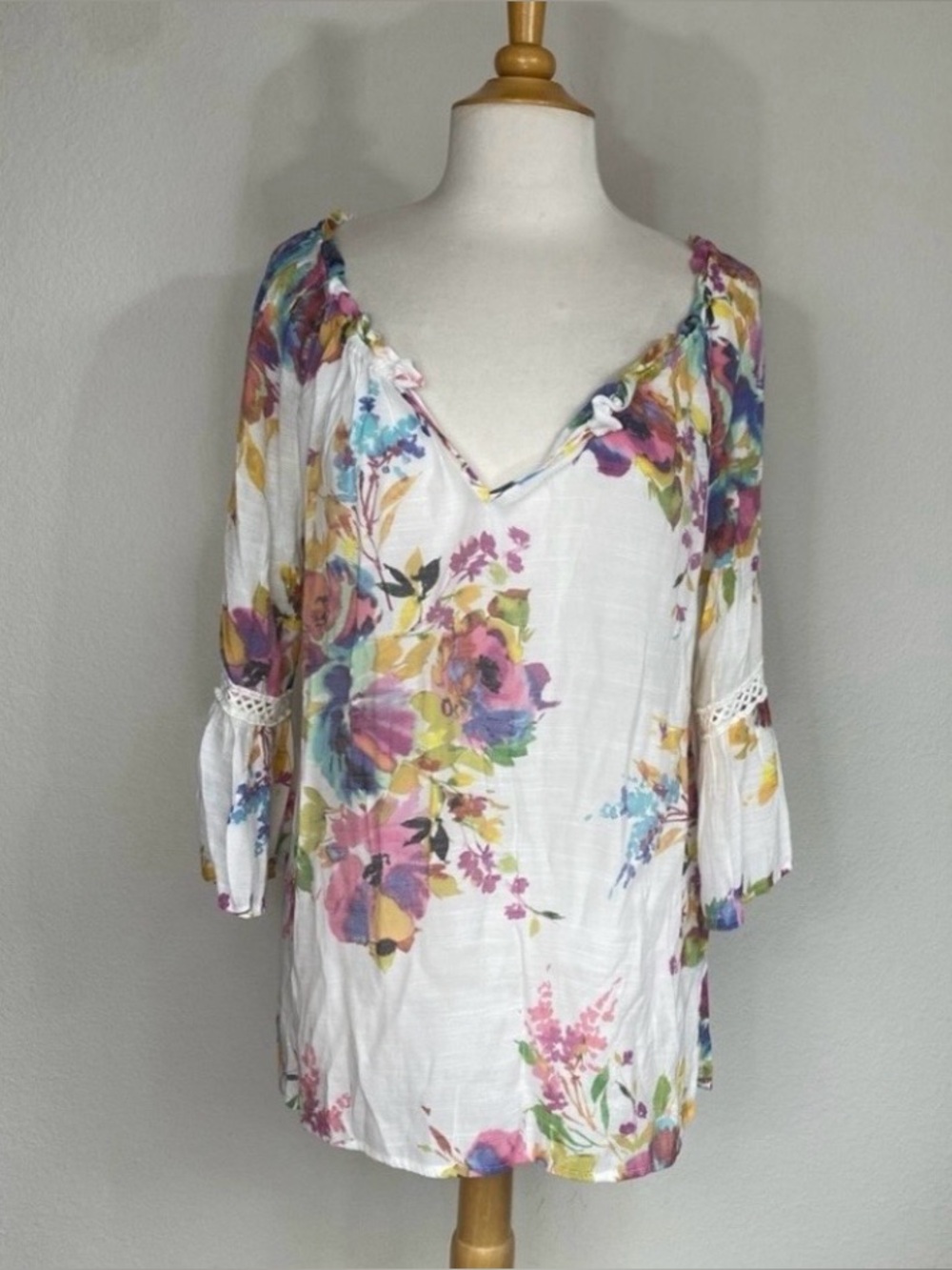3/$25 Spense Womens Multicolor Floral Watercolor Gauzy Blouse Size Small Boho